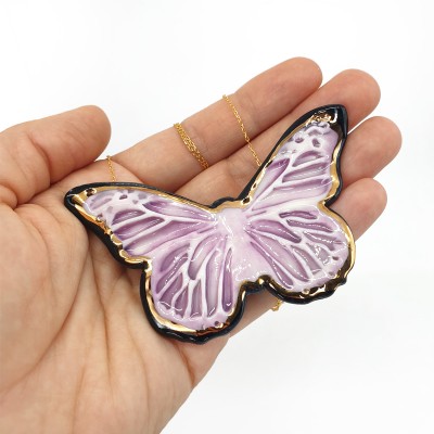 Fluturi - Pandant negru-violet-auriu - L2
